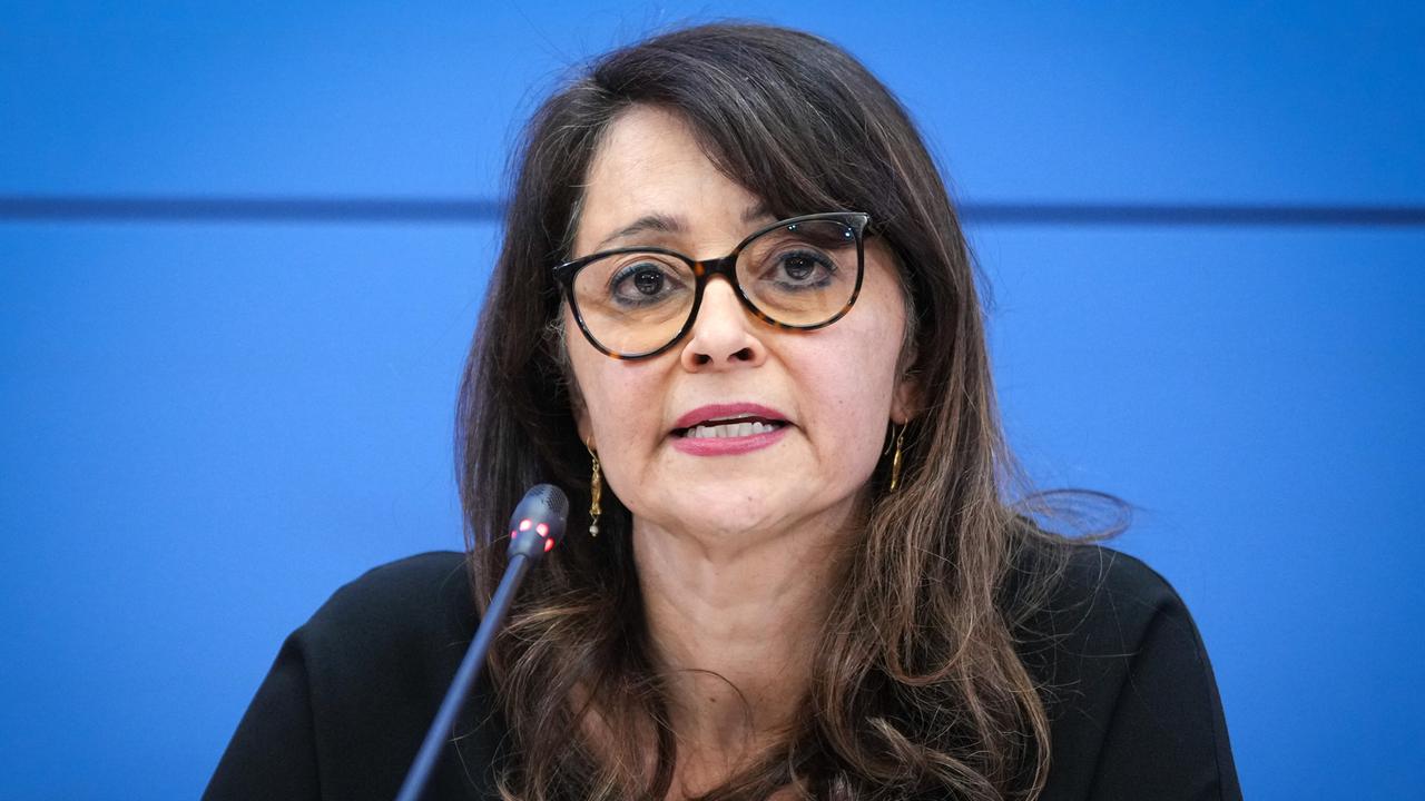 Einordnung: 80 Plagiate? Badenberg lässt Doktorarbeit prüfen