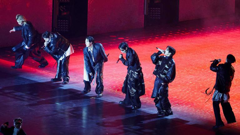 K-Pop-Band BTS während des Konzerts am 31.03.2026.