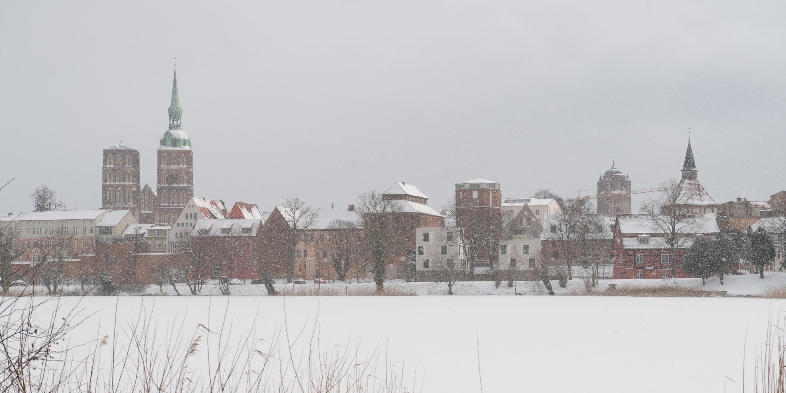 Kältewelle in Deutschland am 25.02.2018 in Stralsund (Mecklenburg-Vorpommern)