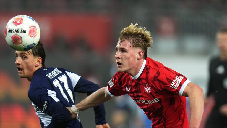  Mika Haas und Michal Karbownik in Kaiserslautern am 08.11.25