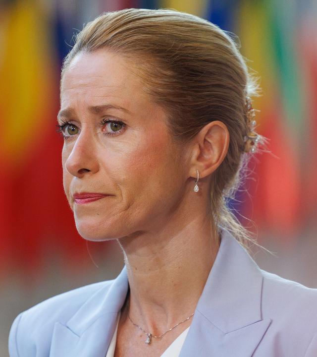 Die Hohe Vertreterin der Europäischen Union für Außen- und Sicherheitspolitik, Kaja Kallas, spricht während einer Tagung des Rates „Auswärtige Angelegenheiten“ in Brüssel, Belgien, am 13.07.2026 vor den Medien. 
