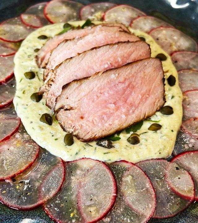 Kalbfleisch mit Forellencreme  