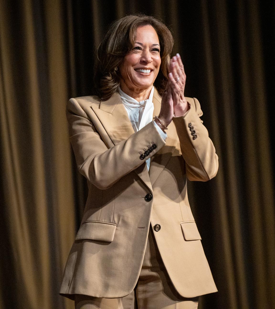 Kamala Harris, ehemalige Vizepräsidentin und Präsidentschaftskandidatin für 2024, am 10.04.2026, auf dem Parteitag des National Action Network (NAN) in New York. 