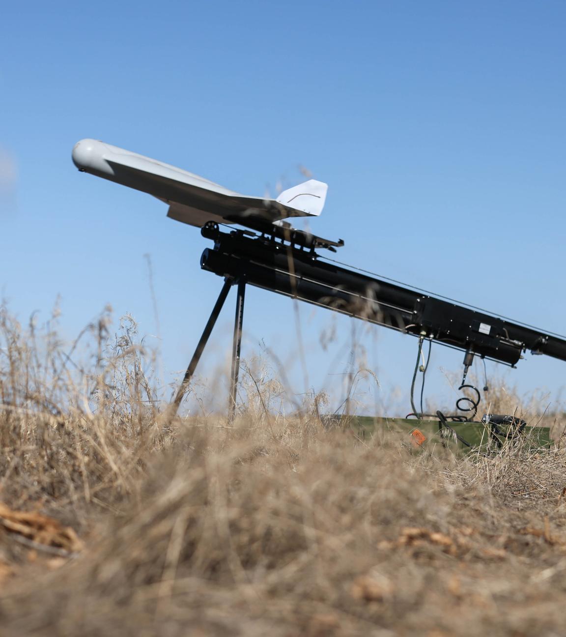 Der Bundestag hat heute den Kauf von Kamikaze-Drohnen für die Bundeswehr entschieden. Auch im Ukraine-Krieg spielen die Drohnen eine große Rolle.
