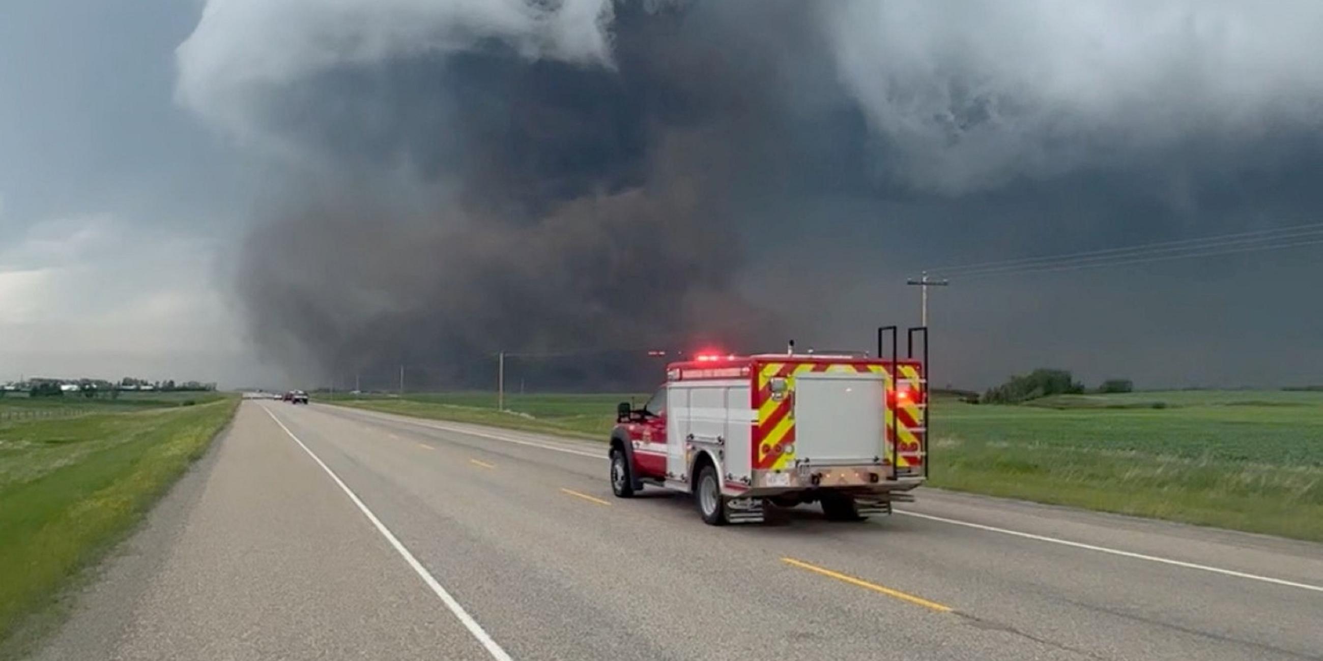 Kanada, Allberta: Tornado trifft Didsbury