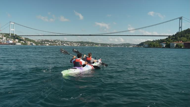 Kanufahrt am Bosporus