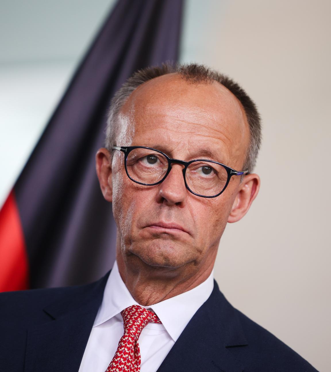 Bundeskanzler Merz empfängt NATO Generalsekretär Rutte in Berlin.