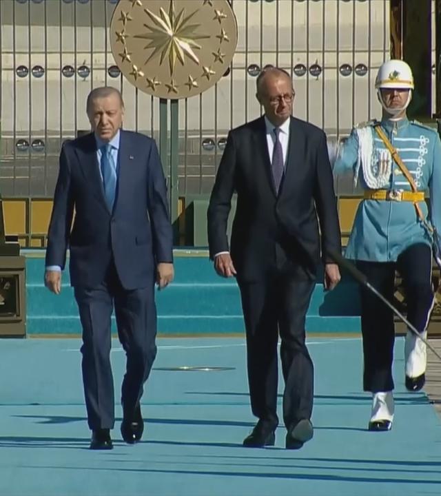 Bundeskanzler Friedrich Merz und Präsident Erdogan.