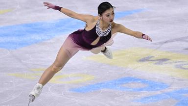Kaori Sakamoto krönt ihre Karriere mit erneutem WM-Titel