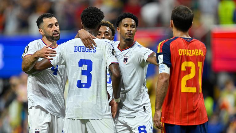 v.l. Roberto Carlos Lopes ''Pico'', Diney Borges, Kevin Lenini Pina (Kap Verde), Mikel Oyarzabal (Spanien).