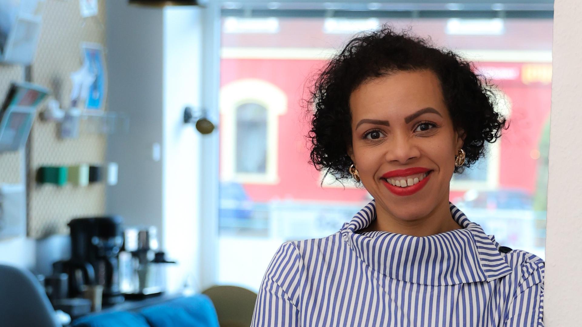 Karima Benrahim.