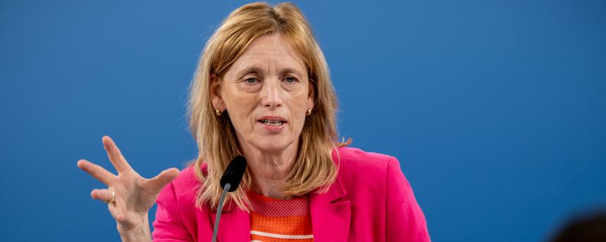 Berlin: Karin Prien (CDU), Bundesministerin für Bildung, Familie, Senioren, Frauen und Jugend, Archivbild