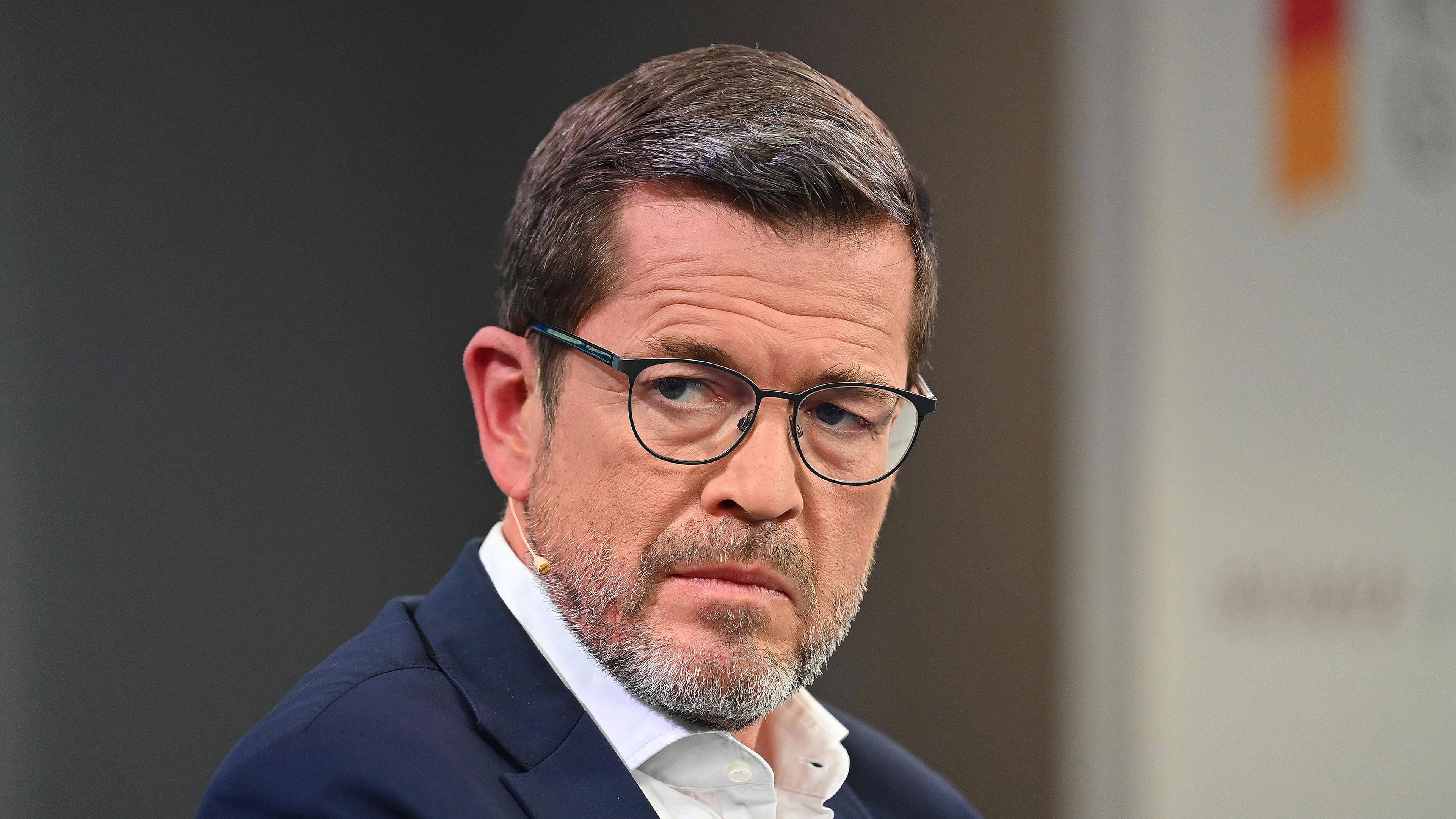 Karl-Theodor zu Guttenberg diskutiert in der Sendung "Markus Lanz" am 05.06.2025