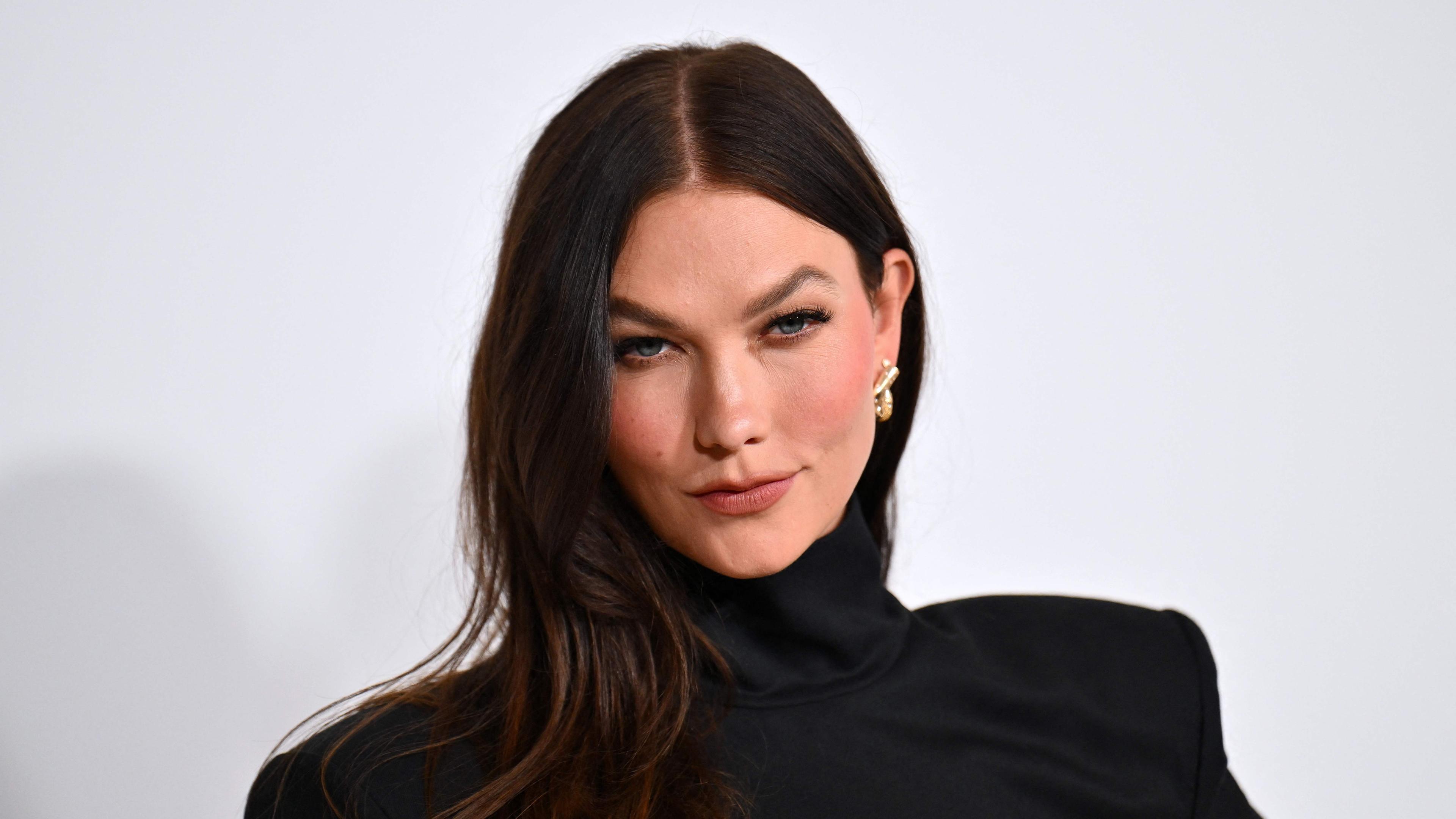 Das US-Model Karlie Kloss besucht die CFDA Fashion Awards im American Museum of Natural History in New York am 06.11.2023.