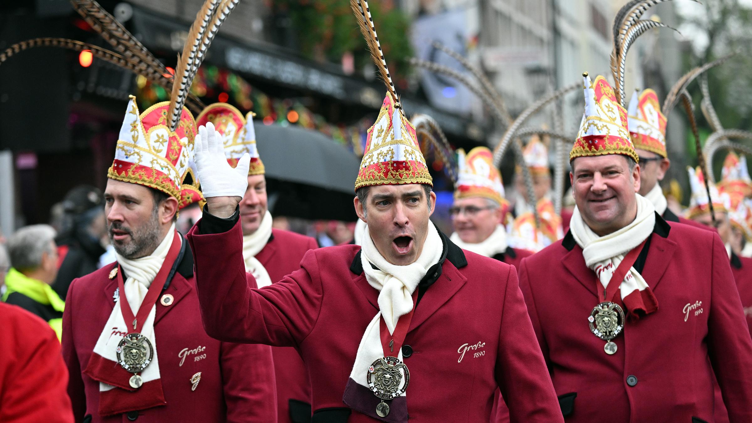 Karnevalauftakt in Düsseldorf
