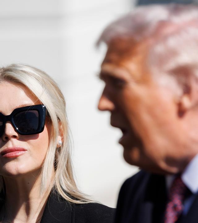 Karoline Leavitt mit US-Präsident Donald Trump