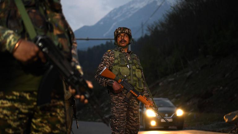 Many Tourists Dead In Militant Attack In Kashmir