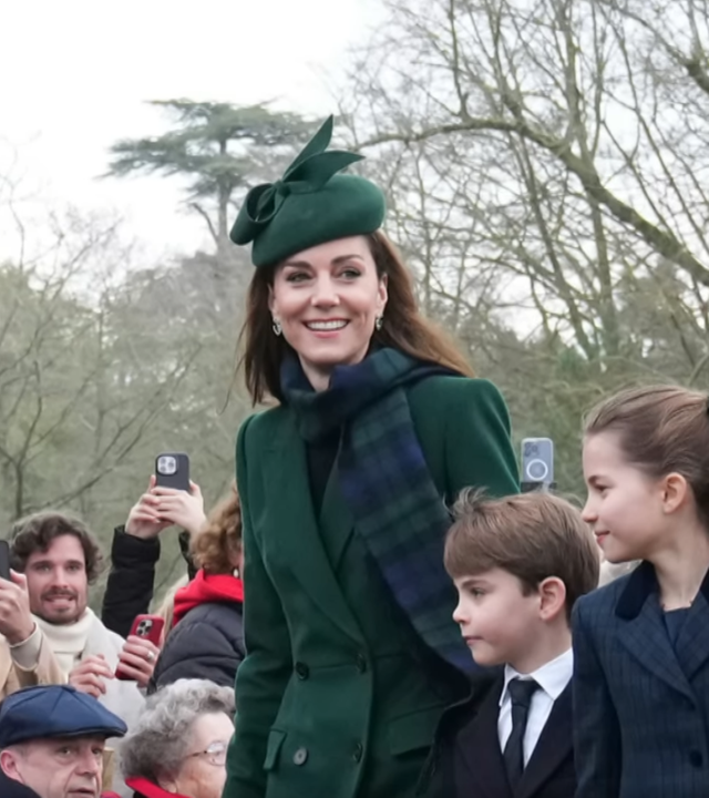 Britisches Thronfolger-Paar mit Kindern