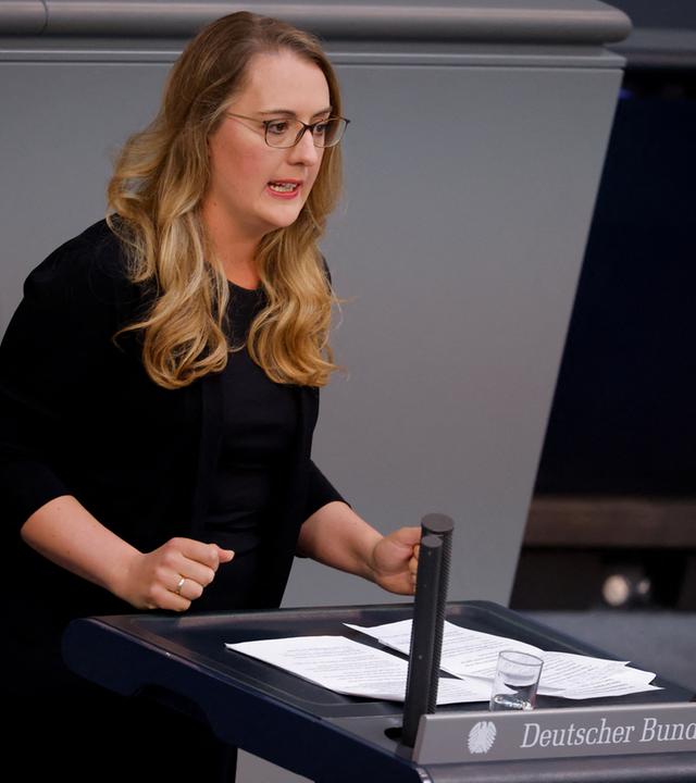 Katharina Dröge spricht im Bundestag