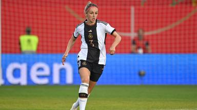 Kathrin Hendrich in Aktion