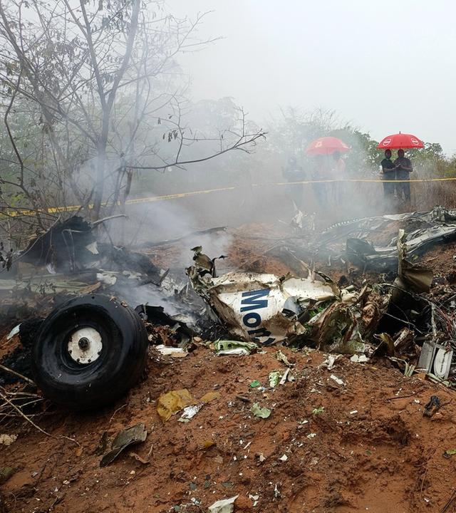 In Kenia ist ein Flugzeug auf dem Weg zur Safari abgestürzt. Alle zwölf Insassen kamen dabei ums Leben – darunter auch zwei deutsche Touristen.