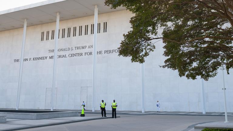 Das John F. Kennedy Center for the Performing Arts in Washington am Freitag, 29.05.2026.