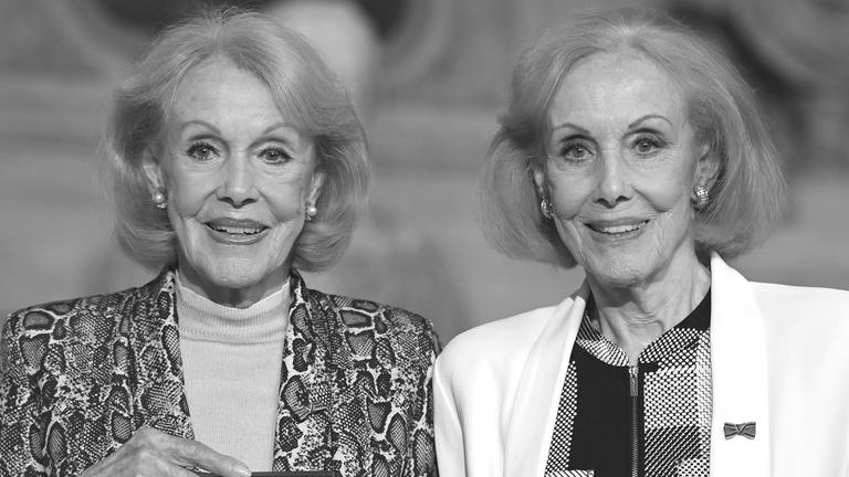 Die Zwillinge Alice und Ellen Kessler sind zu sehen