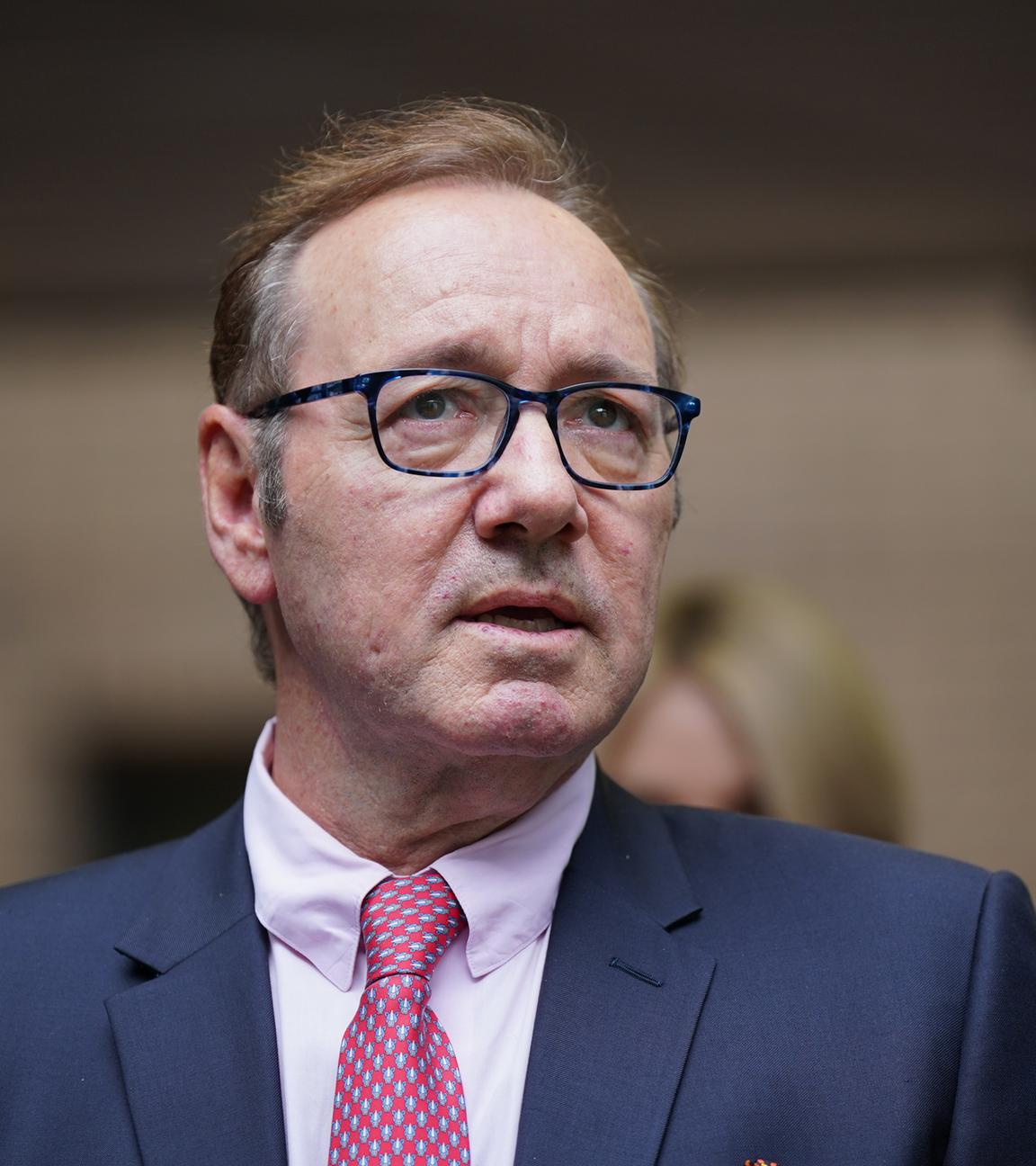 Prozess gegen Kevin Spacey ausgesetzt