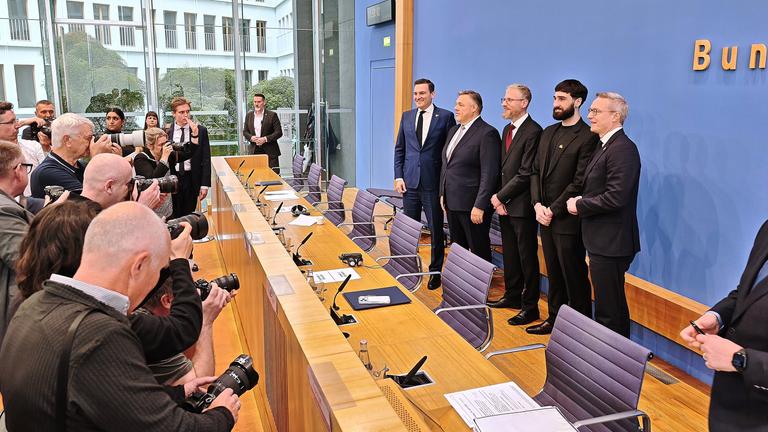 Pressekonferenz zu deutsch-kanadischer Partnerschaft für souveräne KI