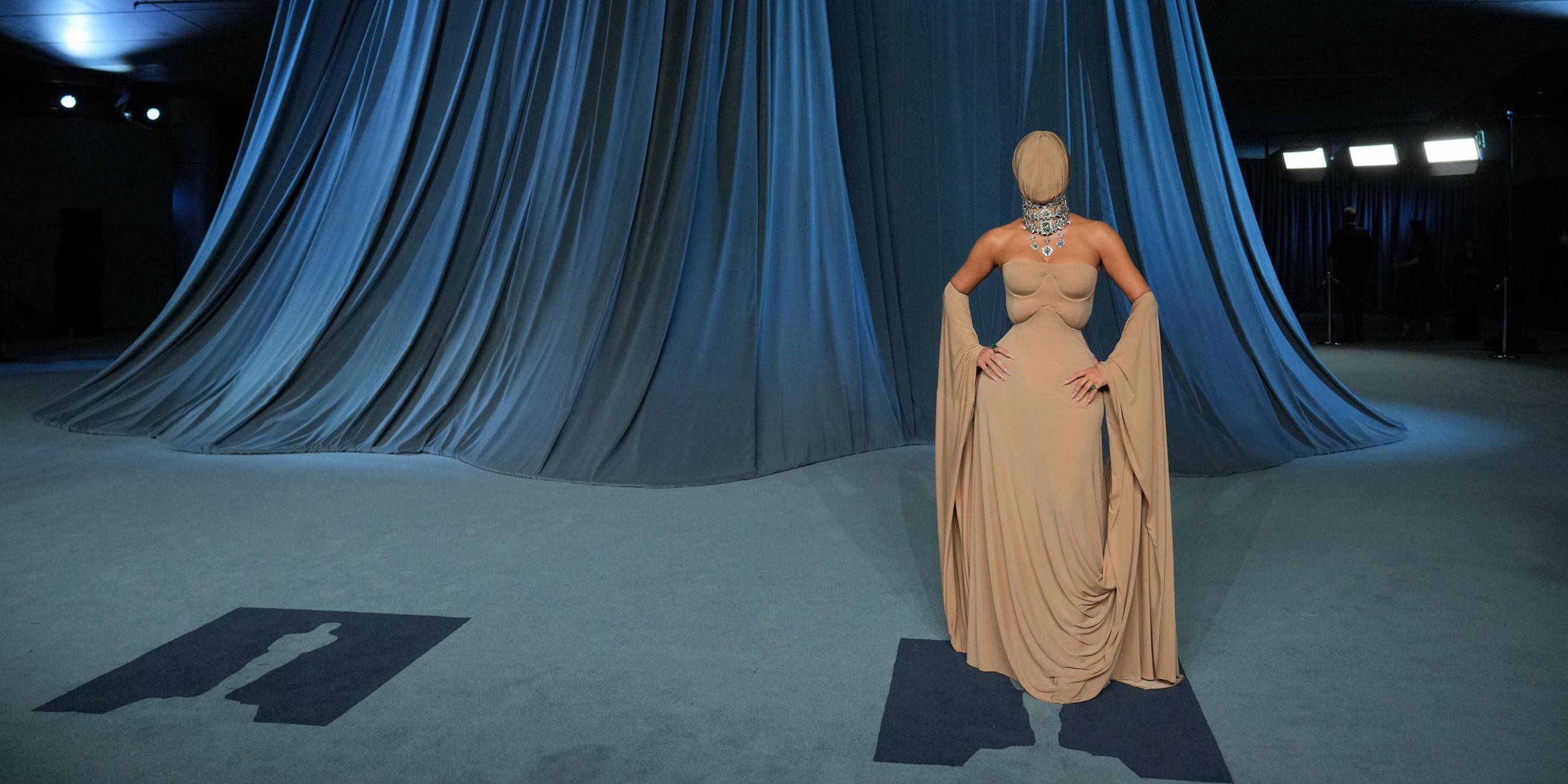 Kim Kardashian trifft am 18.Oktober 2025 zur fünften jährlichen Academy Museum Gala im Academy Museum of Motion Pictures in Los Angeles ein.