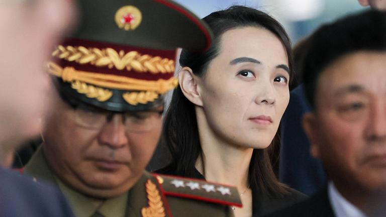 17.09.2023: Kim Yo-jong, stellvertretende Leiterin der Abteilung für Öffentlichkeitsarbeit und Information der WPK (Arbeiterpartei Koreas) und jüngere Schwester von Kim Jong Un, Präsident der Staatskommission Nordkoreas, besucht die Fernöstliche Föderale Universität (FEFU) auf der Insel Russki.