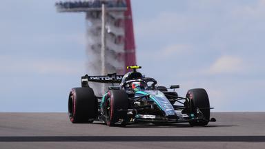 Mercedes-Pilot Kimi Antonelli fährt beim GP der USA in Texas auf die Pole Position