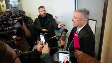 Prozess: Mutter versteckt Tochter jahrelang