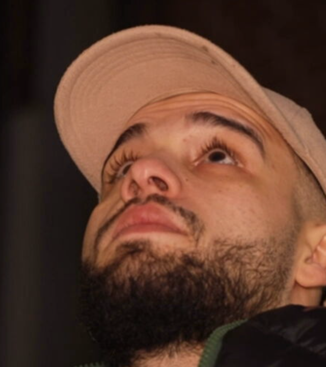 Kind fällt aus Obergeschoss – und überlebt