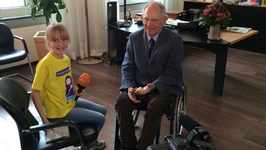 Kinderreporterin Rieke und Wolfgang Schäuble