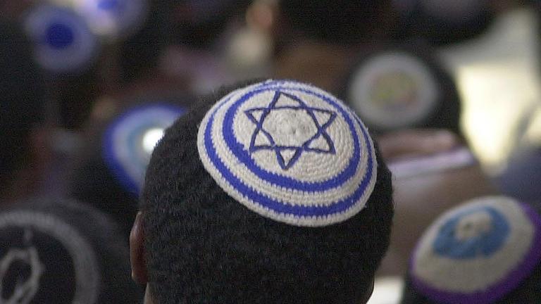 Mann mit Kippa (Symbolbild)