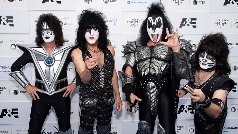 KISS macht Millionengewinn