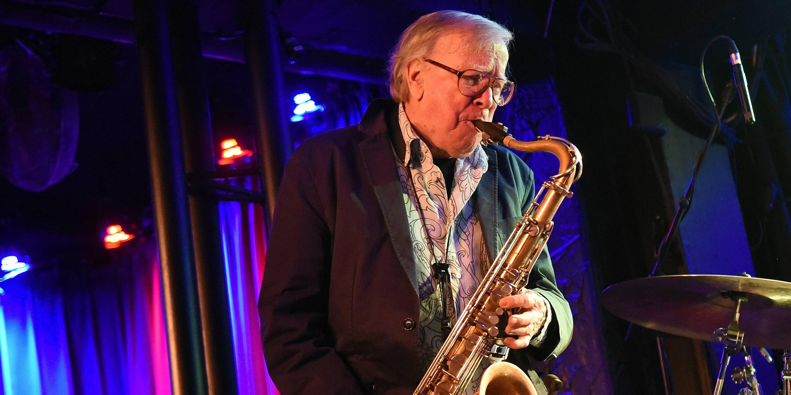 Saxophonist und Jazzmusiker Klaus Doldinger am Saxophon. (Archiv)