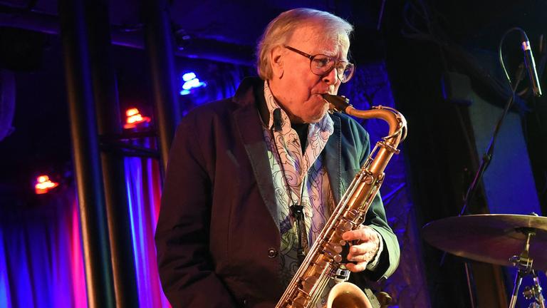 Saxophonist und Jazzmusiker Klaus Doldinger am Saxophon. (Archiv)