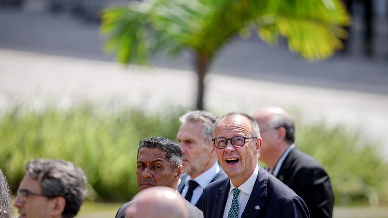 Bundeskanzler Friedrich Merz (CDU) nimmt an der Weltklimakonferenz COP30 teil. 