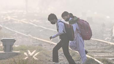 FILES-PAKISTAN-INDIA-ENVIRONMENT-SMOG