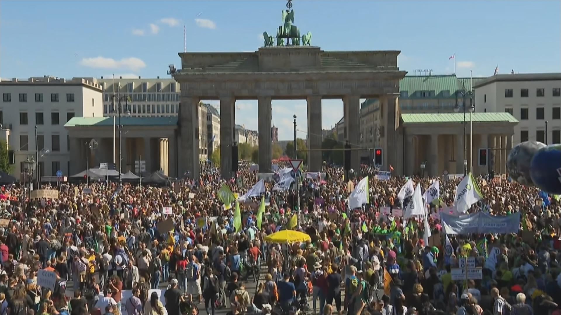 Auf dem Bild ist Fridays for Future in Berlin zu sehen.