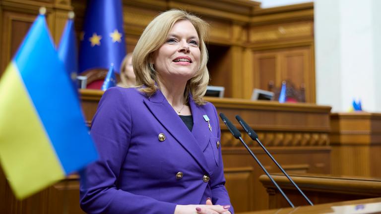 Die Ukraine kann sich auch in Zukunft auf die Unterstützung Deutschlands verlassen, versicherte Klöckner.