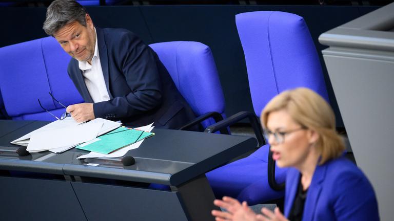 Julia Klöckner und Robert Habeck