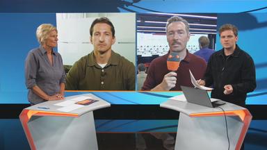 ZDF-Fußballexpertin Claudia Neumann, Ex-Nationaltorhüter René Adler, ZDF-Sportjournalist Sven Voss und Moderator Christian Hoch. 
