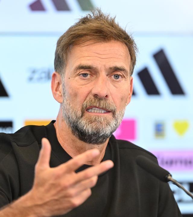 DFB-Trainer Jürgen Klopp bei einer Pressekonferenz.