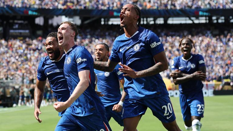 Chelseas Cole Palmer jubelt nach seinem Tor zum 2:0 gegen PSG beim Finale der Klub-WM.