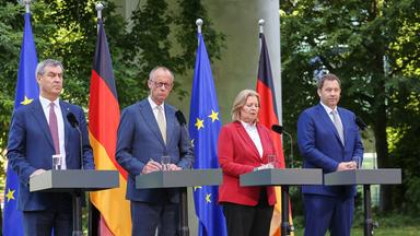 Bayerns Ministerpräsident Markus Söder, Bundeskanzler Friedrich Merz, Bundesministerin für Arbeit und Soziales Bärbel Bas, Bundesminister der Finanzen Lars Klingbeil 
