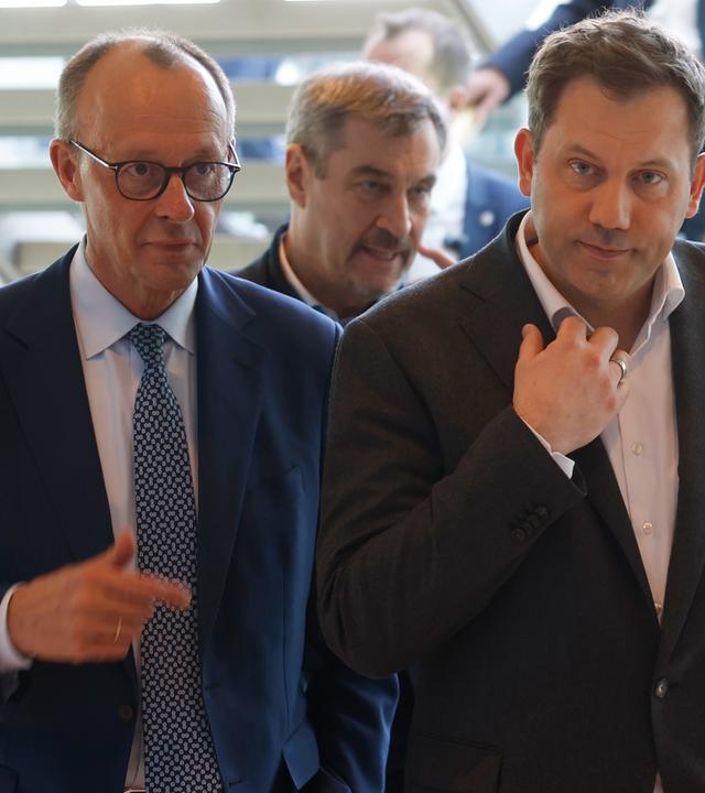 Lars Klingbeil und Friedrich Merz auf dem Weg zu den Koalitionsverhandlungen.