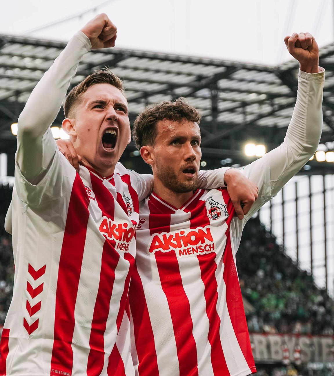 Isak Bergmann Johannesson und Luca Waldschmidt (FC Köln) jubeln. 